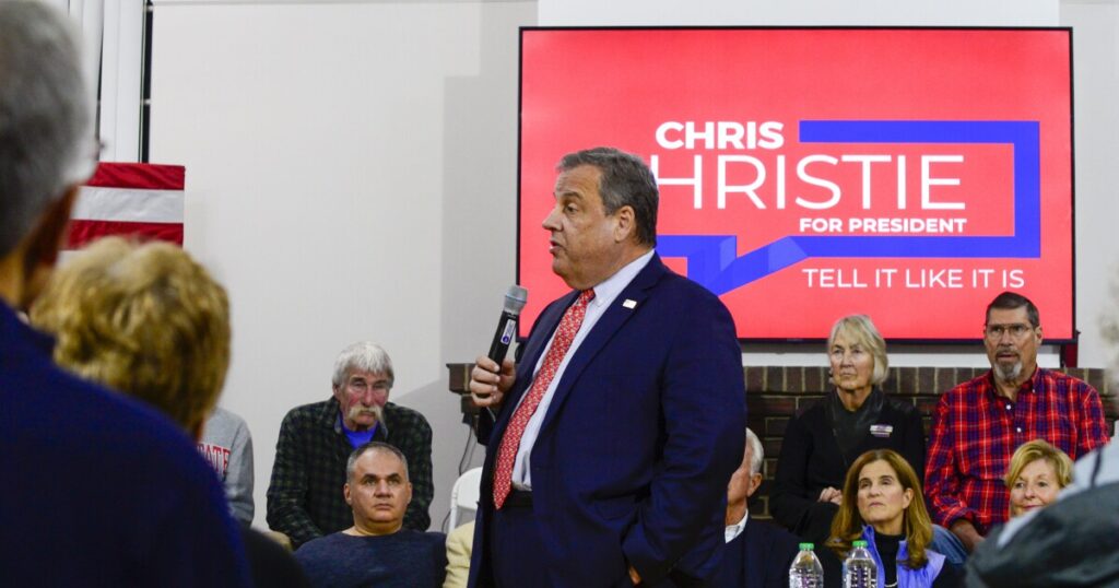 pro-christie-groups-urge-new-hampshire-democrats-to-back-him-in-gop-primary