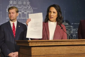 new-mn-house-speaker-denounces-‘record-fraud’-under-walz’s-leadership-–-washington-examiner