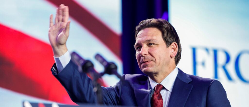 ron-desantis-rakes-in-$15-million-during-third-fundraising-quarter