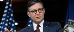 fact-check:-house-budget-resolution-does-not-include-no-taxes-on-tips-and-overtime