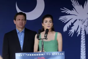 casey-desantis-hints-she-may-enter-florida-governor-race-–-washington-examiner