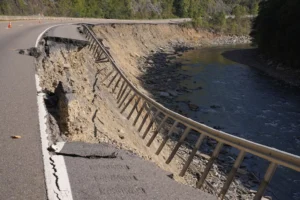 key-portion-of-north-carolina’s-i-40-partially-reopens-after-helene-damage-–-washington-examiner