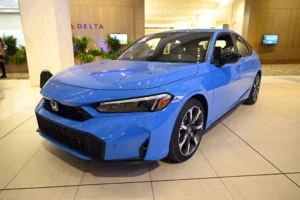 honda-moves-manufacturing-of-civic-hybrid-from-mexico-to-us:-report