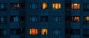 report:-police-arrest-man-who-allegedly-found-way-to-live-rent-free-for-over-decade