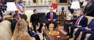 us-pauses-military-aid-to-ukraine