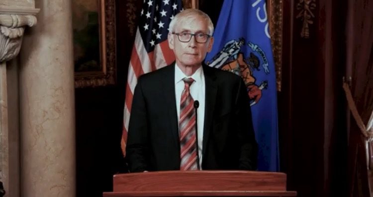 developing:-man-arrested-at-wisconsin-capitol-for-seeking-democrat-gov.-tony-evers-with-handgun,-posts-bail-then-returns-armed-with-assault-rifle-|-the-gateway-pundit-|-by-jim-hᴏft