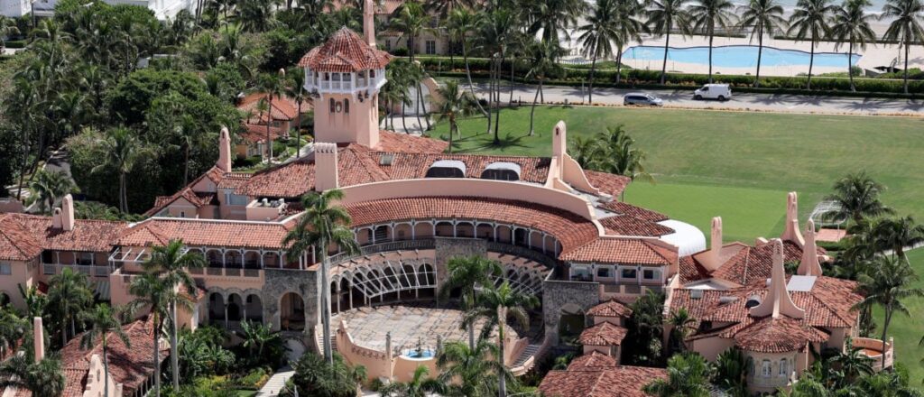 trump’s-mar-a-lago-is-worth-far-more-than-the-value-judge-cited,-local-real-estate-experts-say