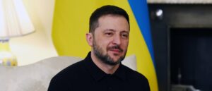 fact-check:-image-of-volodymyr-zelenskyy-wearing-a-suit-is-from-2020