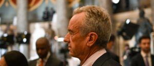 fact-check:-instagram-image-does-not-show-authentic-headline-about-rfk-jr.