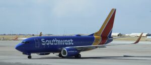 video-shows-southwest-airlines-passenger-run-around-nude,-leaving-fellow-travelers-in-shock