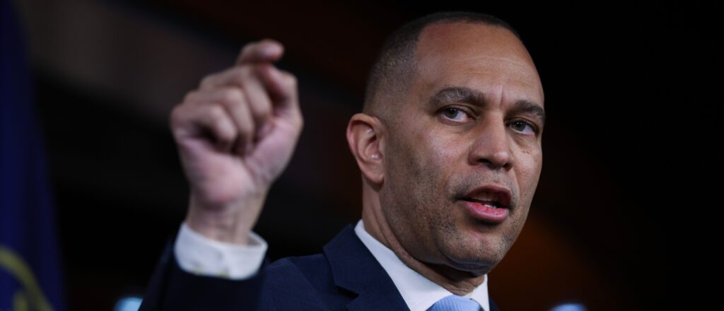 top-dems-reportedly-chide-trump-speech-disruptors-in-‘come-to-jesus-meeting’
