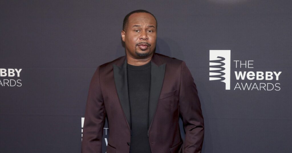 roy-wood-jr.-leaving-the-daily-show-without-offer-to-host