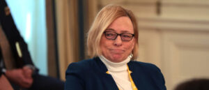 fact-check:-image-that-appears-to-show-janet-mills-being-arrested-is-ai