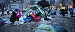 dc-begins-clearing-out-homeless-camps-two-days-after-trump-issued-ultimatum-to-mayor