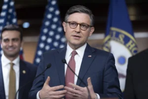 house-gop-drops-clean-spending-bill-with-trump’s-blessing