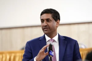 ro-khanna-slams-democrats’-behavior-at-trump’s-joint-address:-‘not-a-good-look’-–-washington-examiner