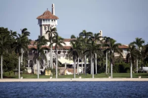 norad-warns-of-‘excessive’-increase-of-airspace-violations-over-mar-a-lago
