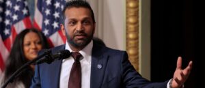 fact-check:-did-kash-patel-say-the-fbi-found-256-emails-between-adam-schiff-and-jeffrey-epstein?