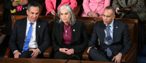 212-house-democrats-vote-to-shut-down-government