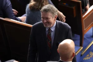 why-thomas-massie-isn’t-liz-cheney-–-washington-examiner