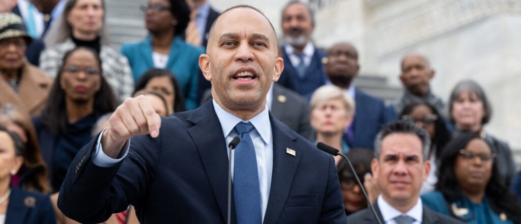 over-half-of-constituents-think-house-dems-aren’t-doing-good-job:-poll