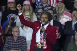 winsome-earle-sears-virginia-campaign-plagued-by-problems