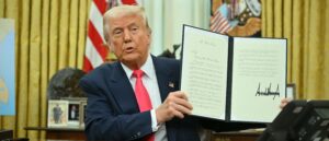 trump-admin-asks-scotus-to-stop-judges-from-trying-to-govern-‘whole-nation-from-their-courtrooms’