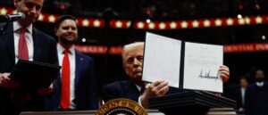 raw-egg-nationalist:-all-that-glitters-is-not-gold-—-and-that-includes-trump’s-new-visa-scheme