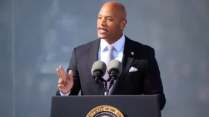 moore-criticizes-trump’s-backtracking-on-fbi-headquarters-in-maryland-–-washington-examiner