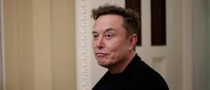 fact-check:-facebook-post-falsely-claims-elon-musk-has-acquired-msnbc-for-$900-million