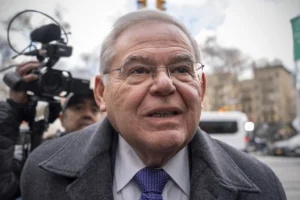 bob-menendez-asks-for-trump’s-help-in-effort-to-delay-wife’s-trial-–-washington-examiner