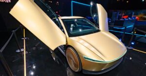 tesla-got-a-permit-to-operate-a-taxi-service-in-california—but-there’s-a-catch