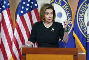 pelosi-backs-schumer’s-leadership-but-swipes-at-his-gop-‘giveaway’