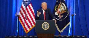 fact-check:-does-a-new-law-allow-women-to-retire-at-age-52-and-receive-a-monthly-pension-of-$4,850?