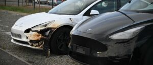 karoline-leavitt-accuses-tesla-attackers-of-domestic-terrorism-against-‘innocent-americans’