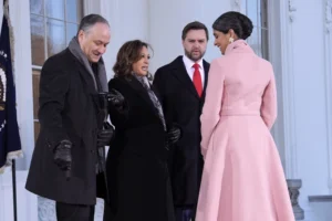 vance-says-he-doesn’t-need-‘4-shots-of-vodka’-to-do-his-job-in-slam-on-harris-–-washington-examiner