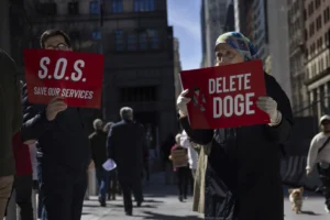 thousands-of-fired-federal-workers-were-reinstated-but-aren’t-back-to-work