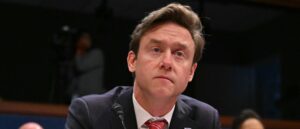 sanctuary-mayor-used-encryption-app-to-discuss-migrant-crisis-with-staff