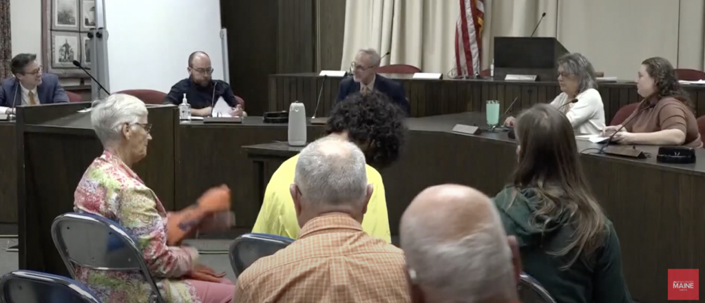 maine-family-can-keep-emotional-support-chickens-for-disabled-son,-city-board-rules