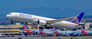 united-airlines-plane-diverts-mid-flight-after-pilot-leaves-passport-behind
