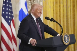 senate-confirms-outsiders-bhattacharya-and-makary-to-key-health-posts-–-washington-examiner