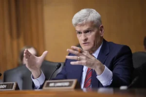 bill-cassidy-announces-investigation-into-terrorist-tied-campus-groups-–-washington-examiner