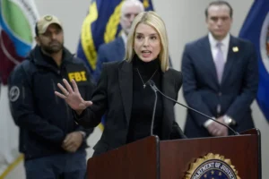 bondi-calls-for-3-dc-judges-to-be-removed:-‘cannot-be-impartial’-–-washington-examiner