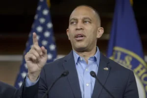 watch-live:-hakeem-jeffries-speaks-to-press-after-rule-vote-fails-–-washington-examiner