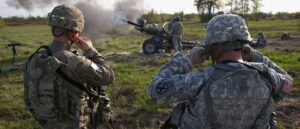 fact-check:-video-shows-old-artillery-shells-being-refurbished