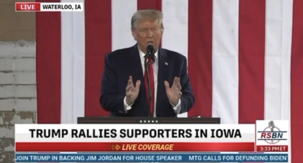 watch:-highlights-from-president-trump’s-campaign-event-in-waterloo,-iowa:-trump-slams-“legitimate-dummy”-joe-biden,-his-weak-threats-and-his-beach-body-–-“it’s-not-a-pretty-sight!”-(video)-|-the-gateway-pundit-|-by-jordan-conradson