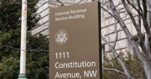 irs-prepares-to-cut-workforce-by-25%-|-the-gateway-pundit-|-by-margaret-flavin