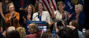 fact-check:-is-the-us-marine-corps-investigating-susan-crawford-for-election-fraud?