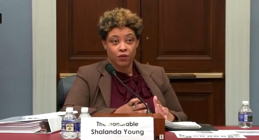 watch:-2022-video-of-budget-director-shalanda-young-claiming-joe-biden-used-$1.9-billion-border-wall-funds-for-“community-consultation”-resurfaces-|-the-gateway-pundit-|-by-cristina-laila