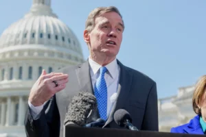 mark-warner-shares-video-discussing-tariffs-with-his-dog-–-washington-examiner